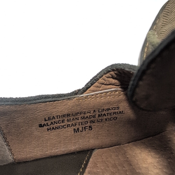 BORN Herrigbone Leather Velvet Suede Slip On Flats Women's 7.5 - Picture 7 of 9